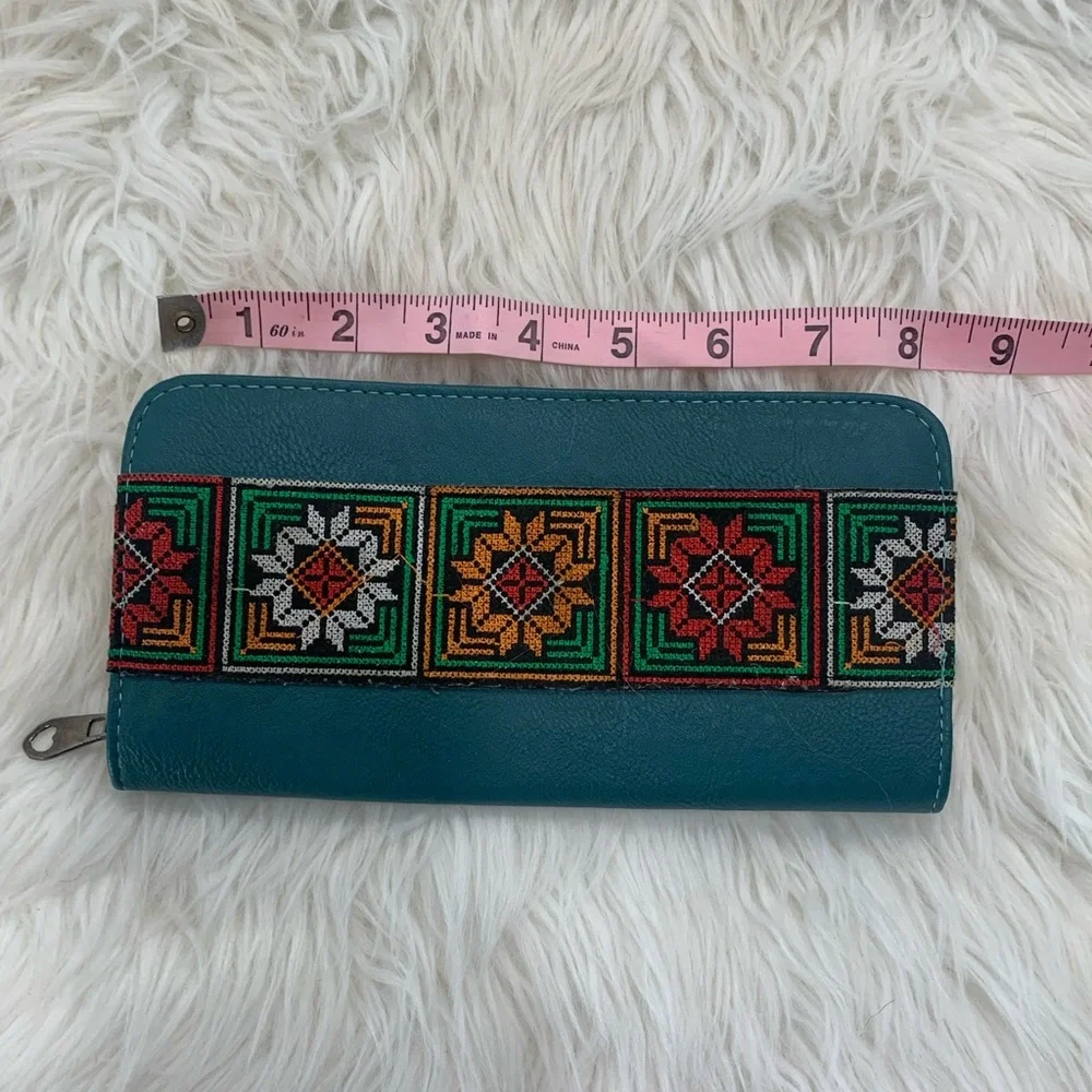 Teal with Colorful Floral Pocketbook‎